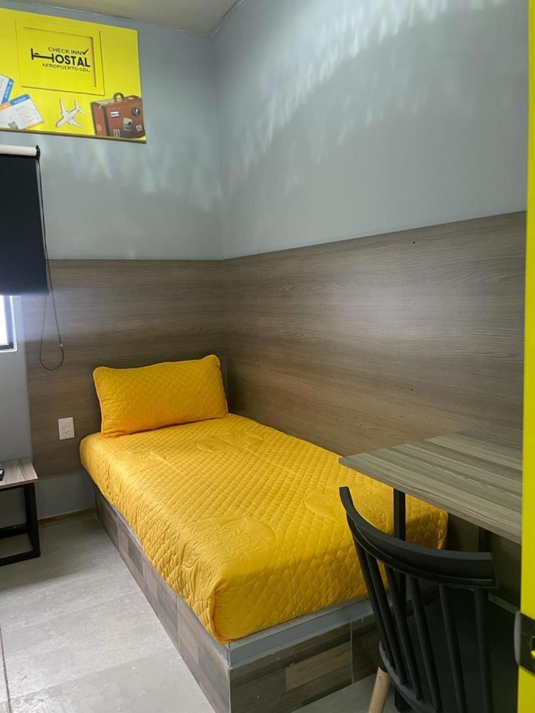 Check Inn Hostal Aeropuerto Gdl Las Pintas Esterno foto